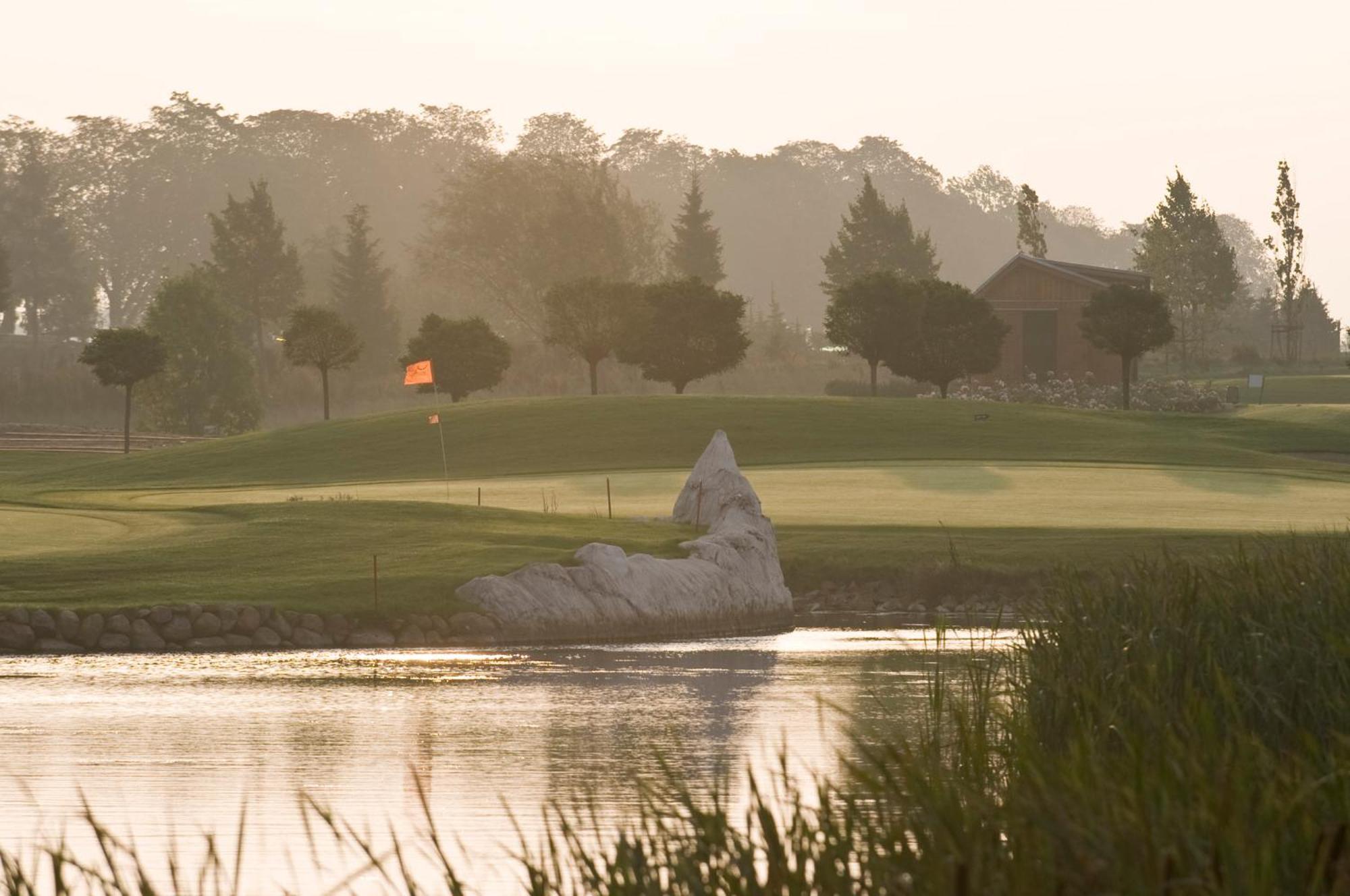 Golfpark Strelasund Süderholz Exterior foto
